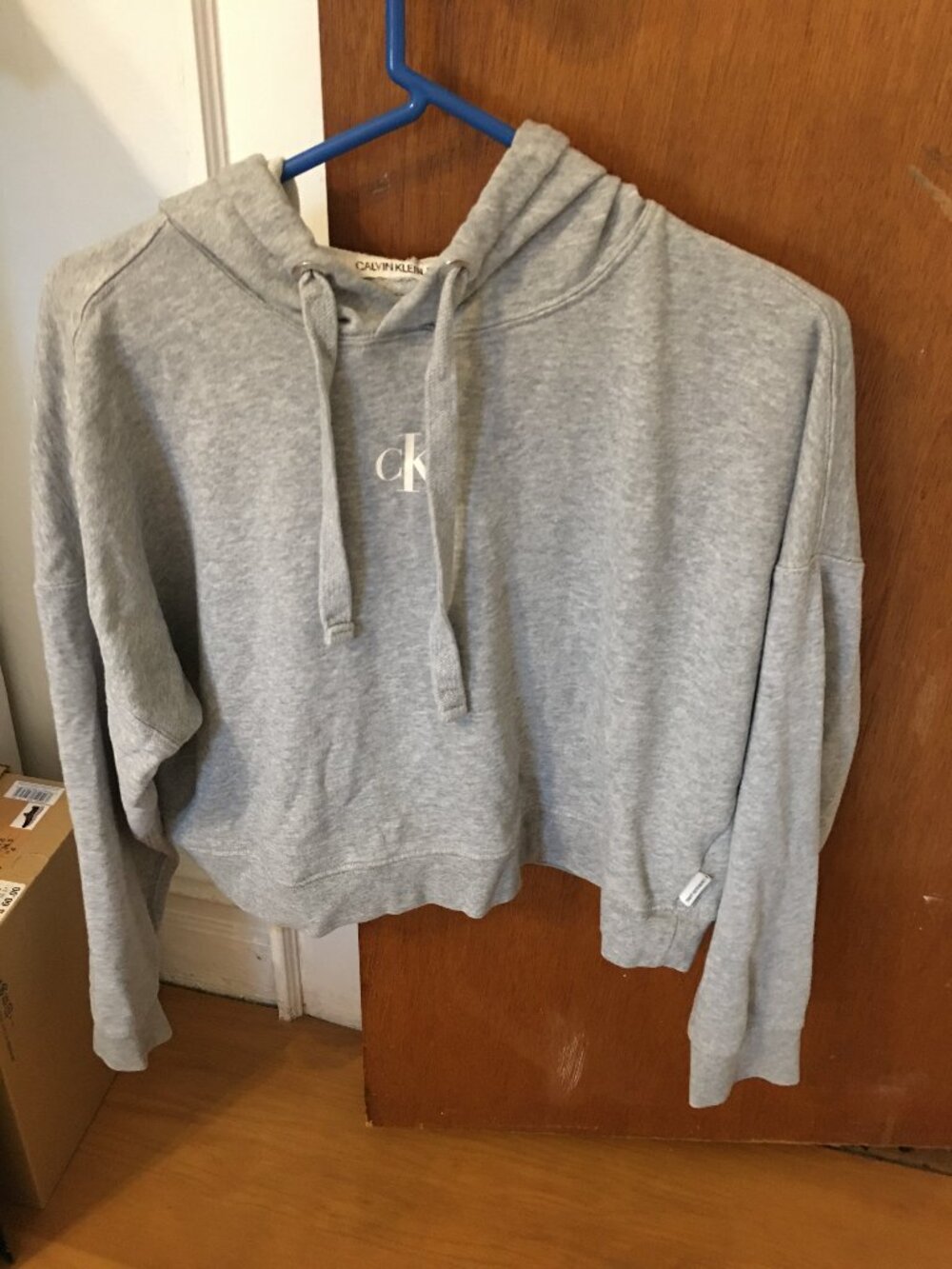 Calvin Klein Hoodie Women Light Gray Cropped Logo Drawstring Fleece, Sm/P, EUC